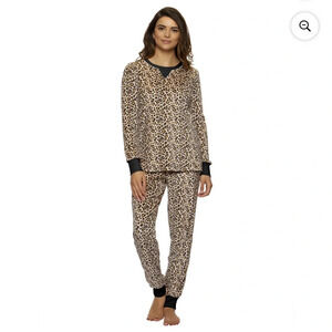 NWT Jane Marie Cheetah Animal Print Dot Long Sleeve Pants Pajama Set XL